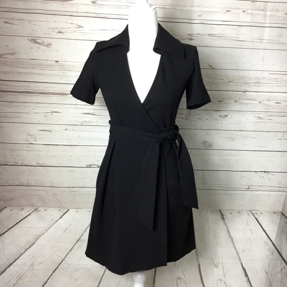 Diane Von Furstenberg Dresses & Skirts - Diane Von Furstenberg Wrap Dress
